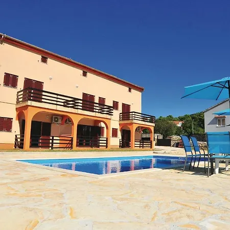 Two-bedroom In Bilice